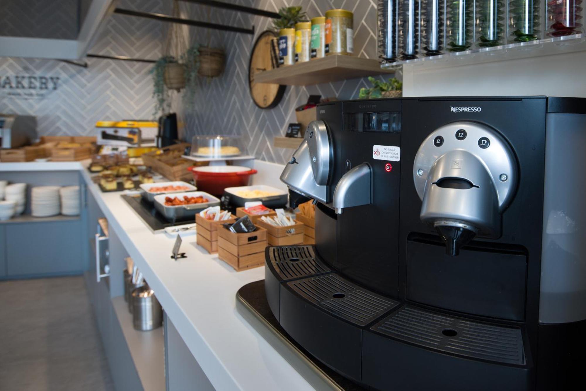 Ibis Styles Santander Hotel ภายนอก รูปภาพ